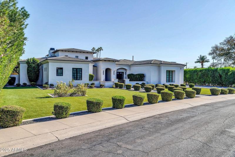 4A6A14CA-B3E1-4579-851E-A65DCE640ACB