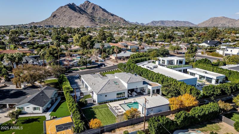 8F7D1028-EEF1-4B94-8EA7-9F6F594F86CA