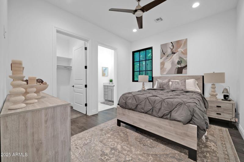 F5C6BA1B-B384-49A3-9343-FD45A05783B8