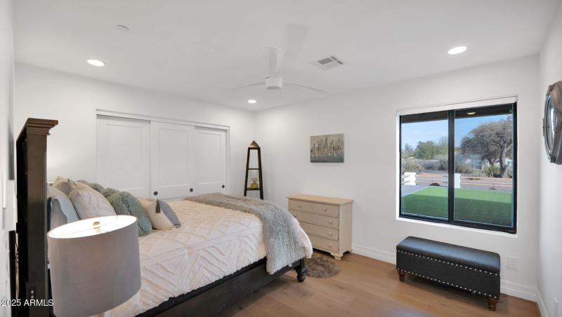 48-web-or-mls-P1228782