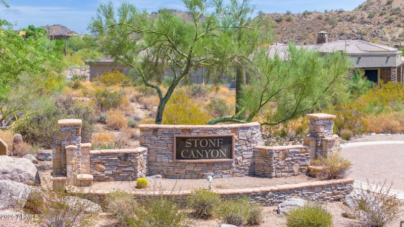 Entry monument