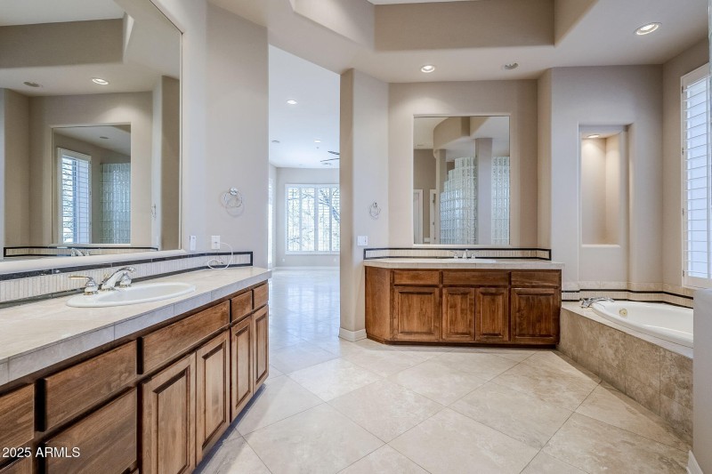 33-web-or-mls-Thorntree-33