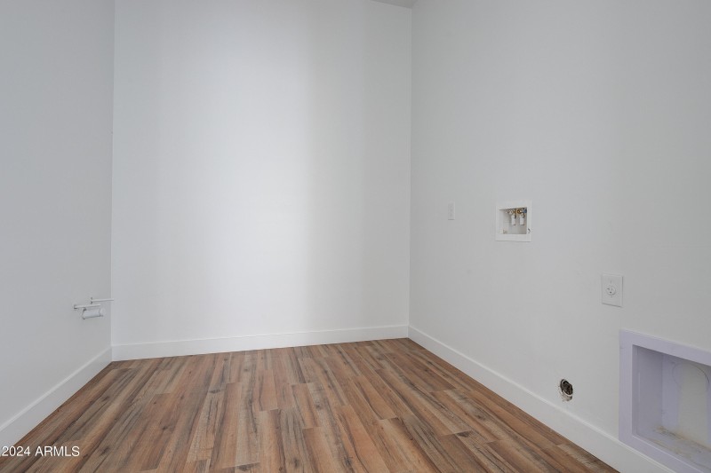 0010-29120 N. 257th Drive, Wittmann, AZ-