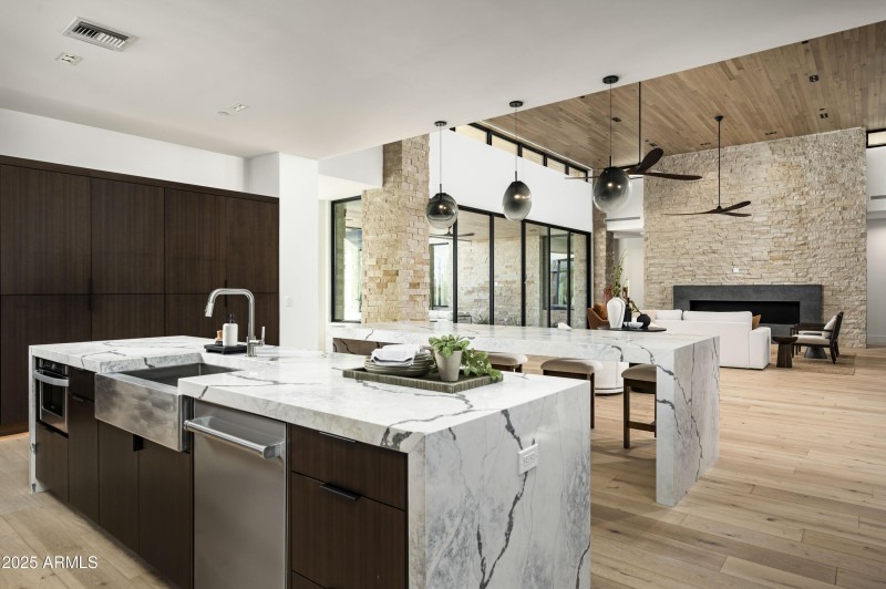 Kitchen Dual Islands