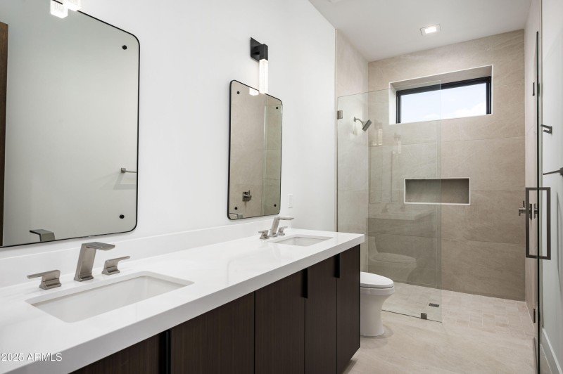 Bonus Room Bathroom