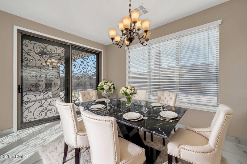 mls_13611 W Merrell St VS 3