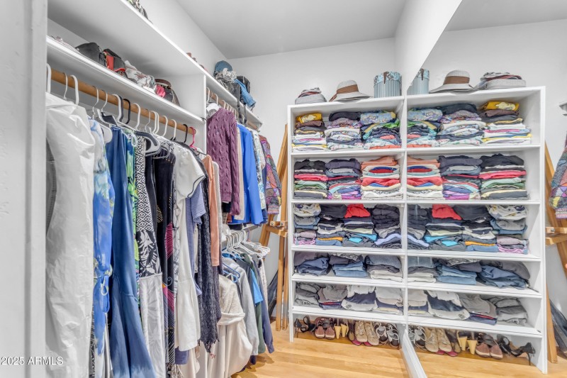 Master Suite 2 Closet
