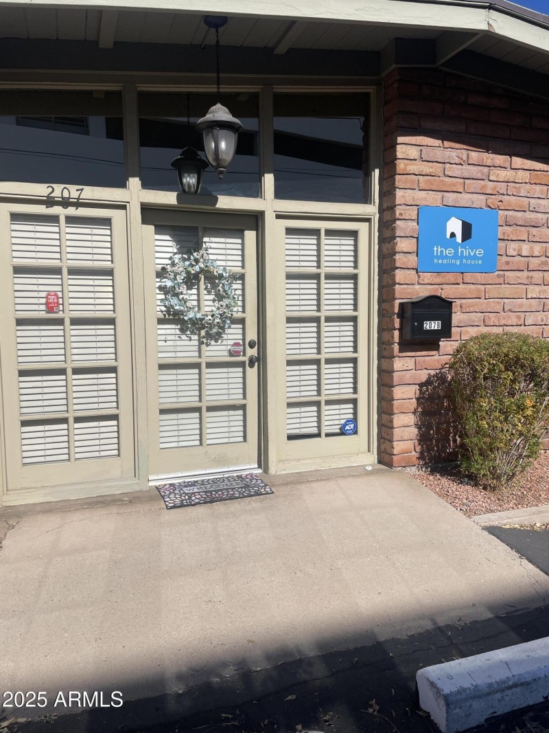 Enrance to Commercial Offices