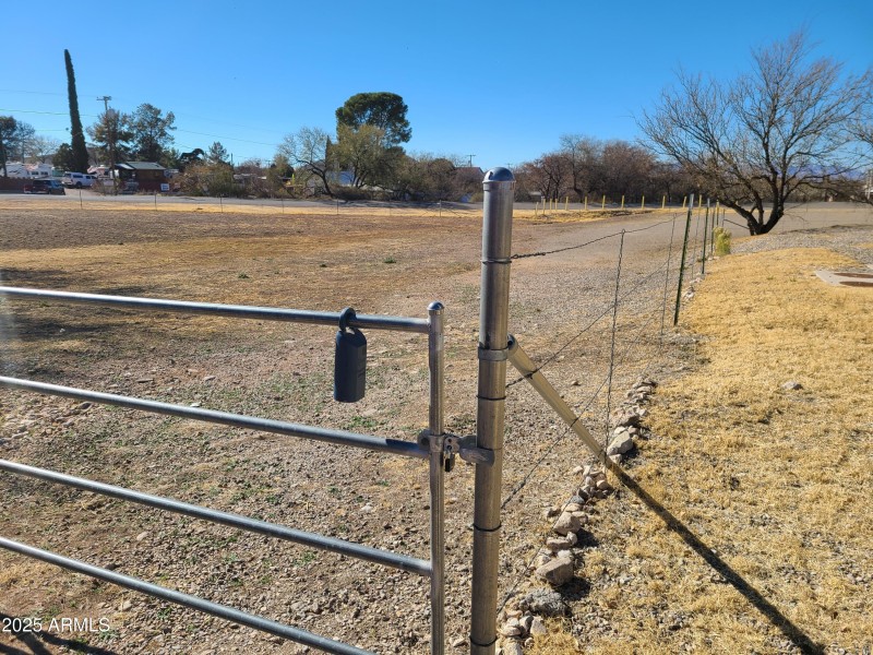 Gate on 1st Street