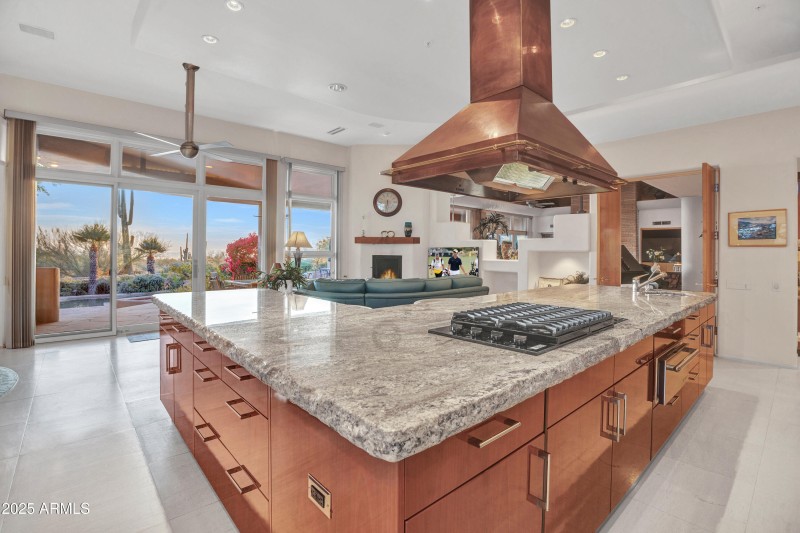 Kitchen 2