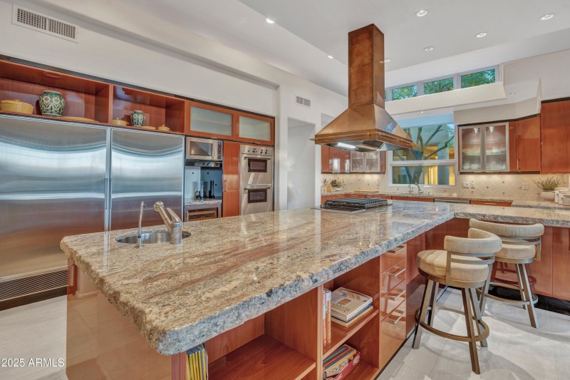 Kitchen 5