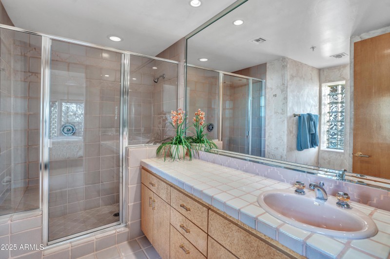 Guest Bath 2