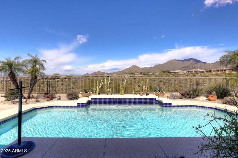 Pool-View (002)