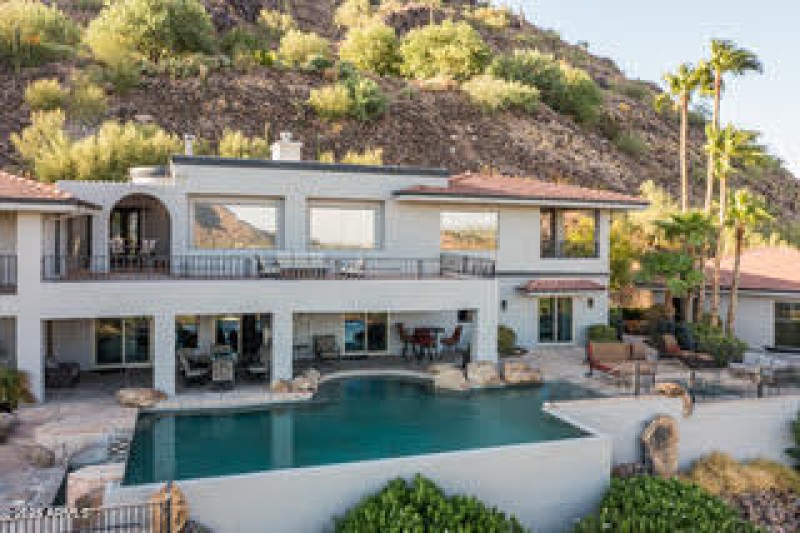 Pool Estate