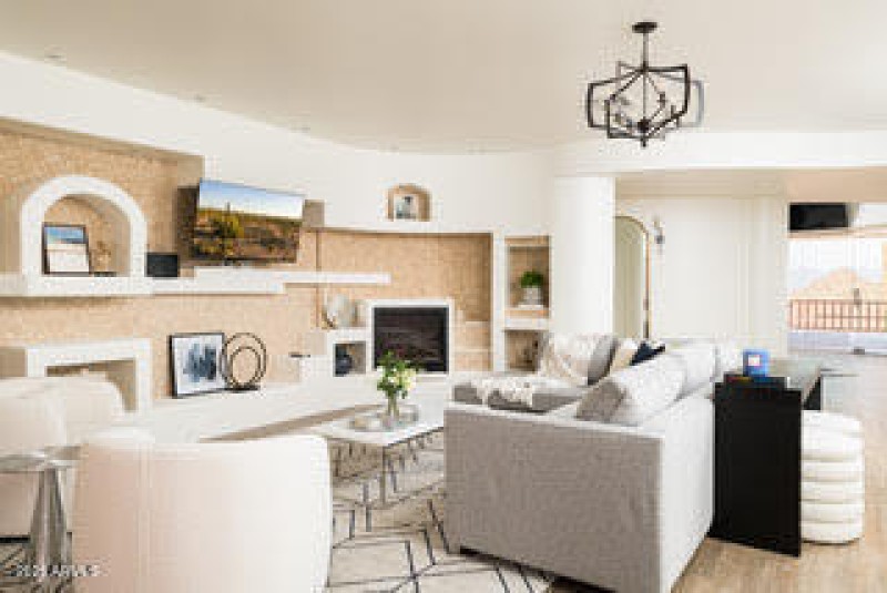 Primary Living Room