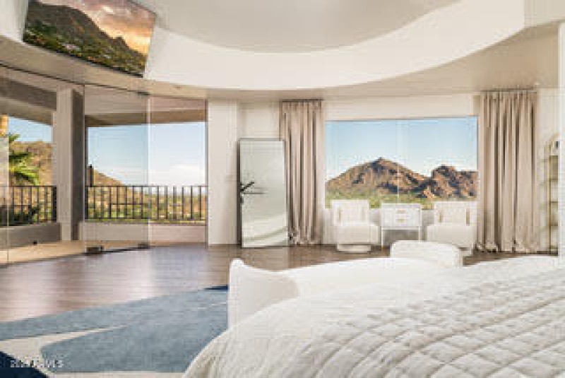 Primary Suite View