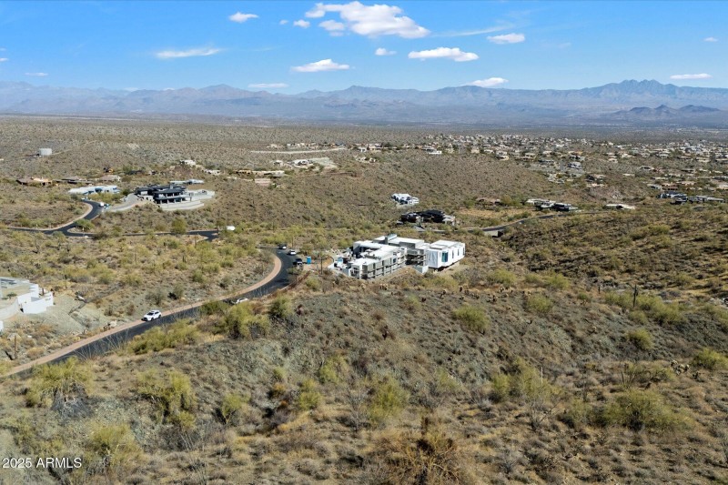 06-DJI_20250204131752_0025_D