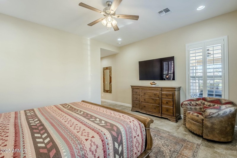 Primary suite