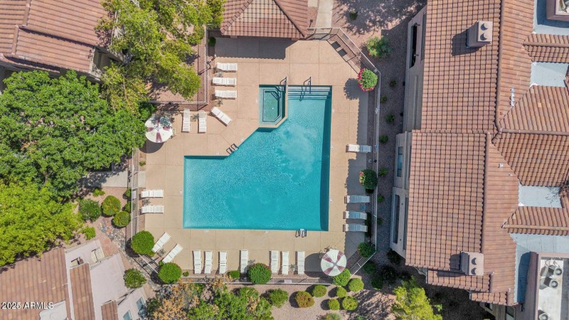 Pool2