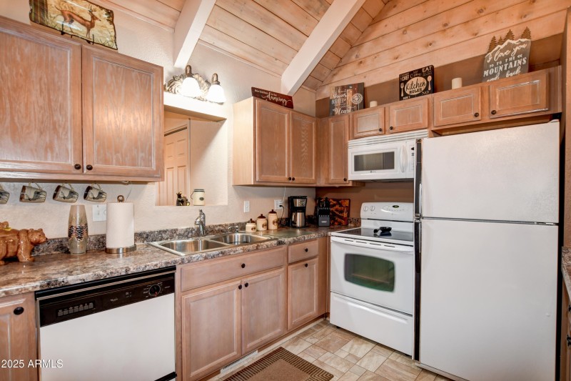 Kitchen 3