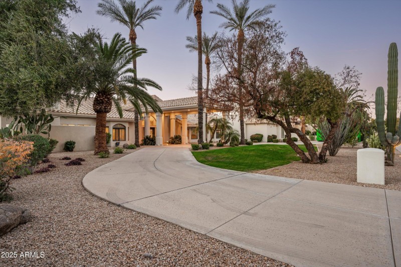 10-9128 N 70th St-10