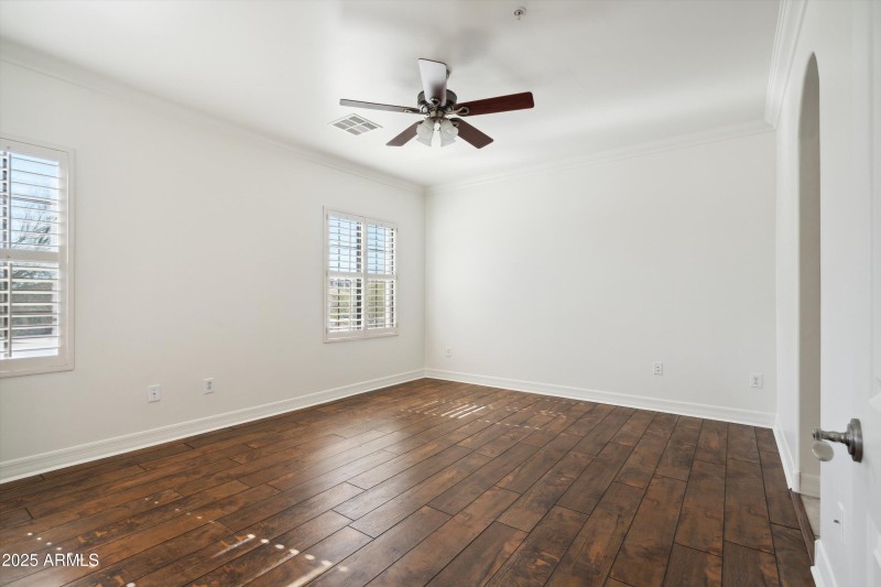 20-Primary Bedroom