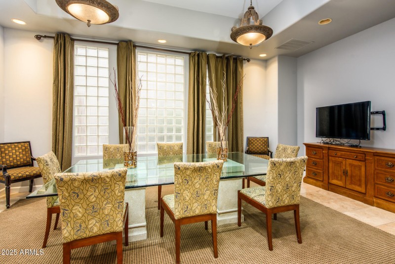 4465 E Paradise Village Pkwy S #1179-613