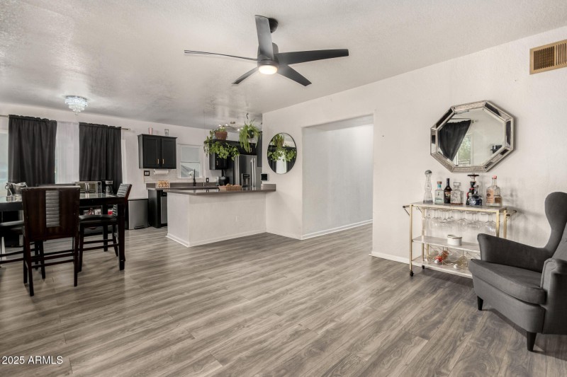 09 - AZ Premier Real Estate Agent