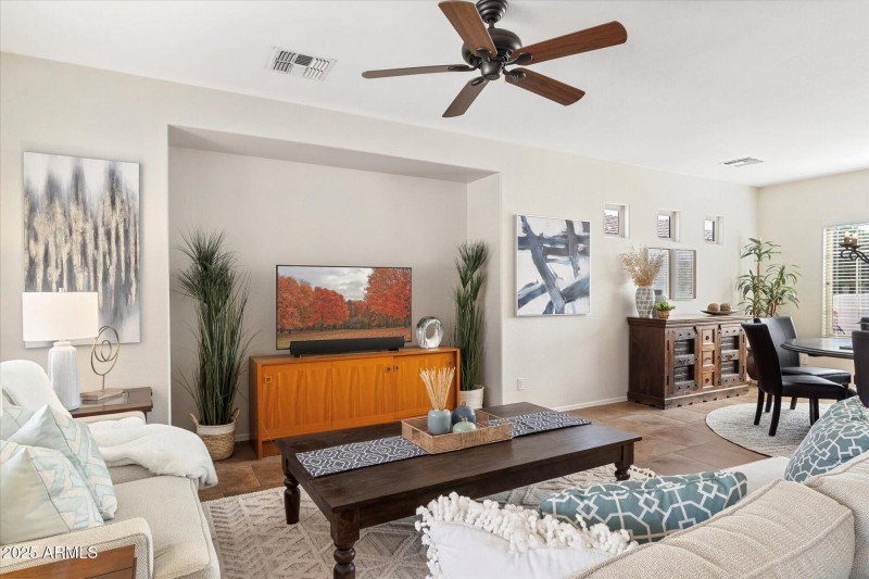 08-Living Room
