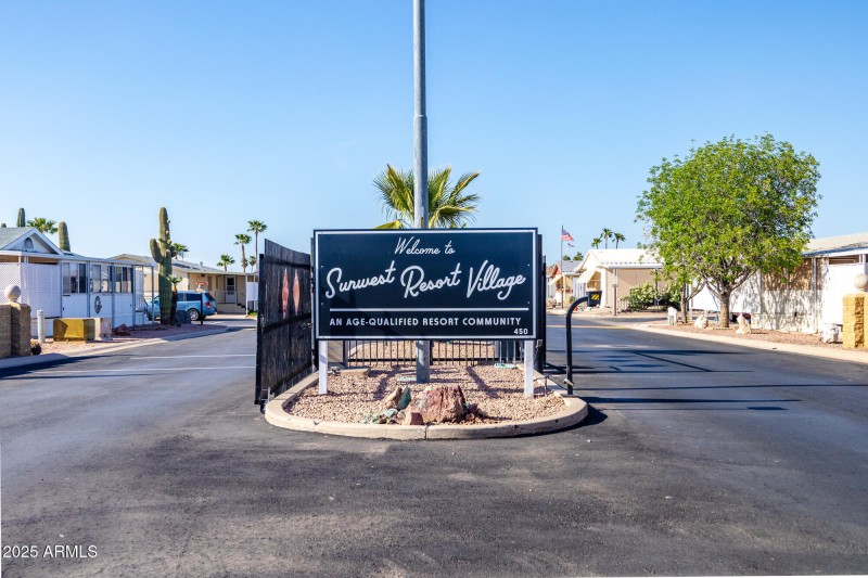 Sunwest Gate