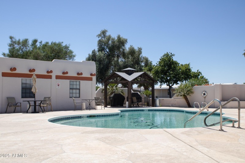 Sunwest Pool