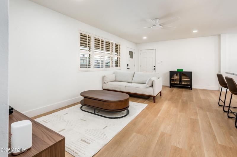 4112 N 6th Ave - MLS-8