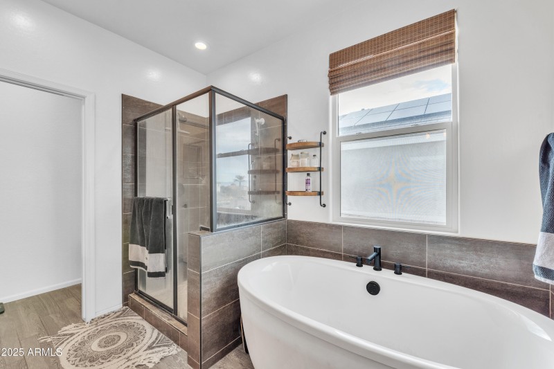 367 primary bathroom 2