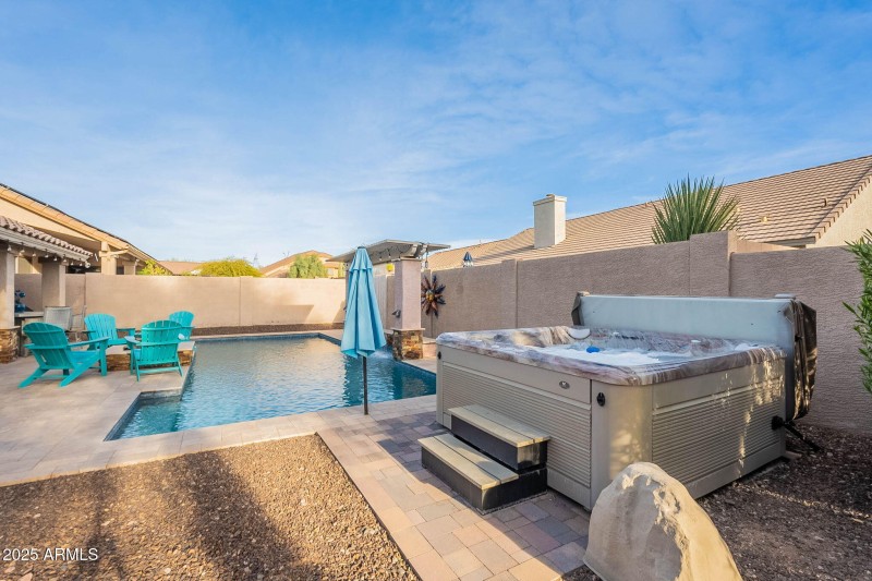 4637 E FERNWOOD CT, Cave Creek, AZ 85331