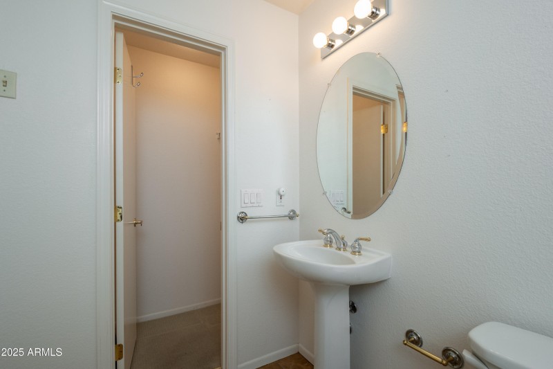 Casita Bath/Closet