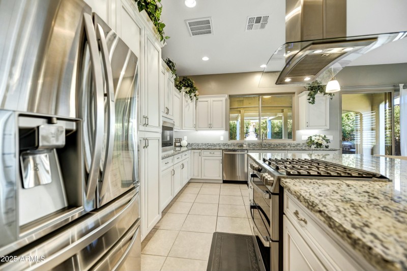 Kitchen 3