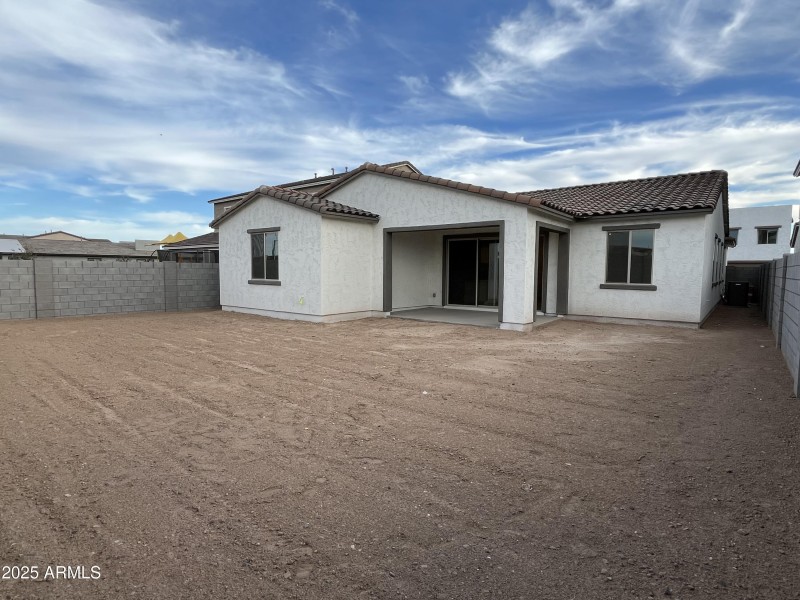 CP45 Lot 99 - Backyard & Patio