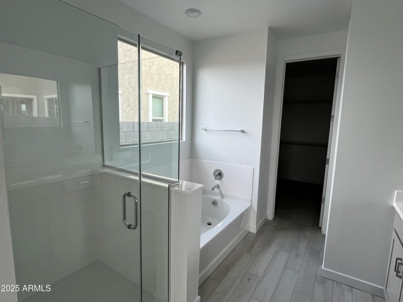 CP45 Lot 99 - Primary Bathroom