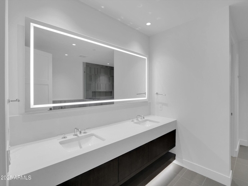 2nd Primary dual Vanities