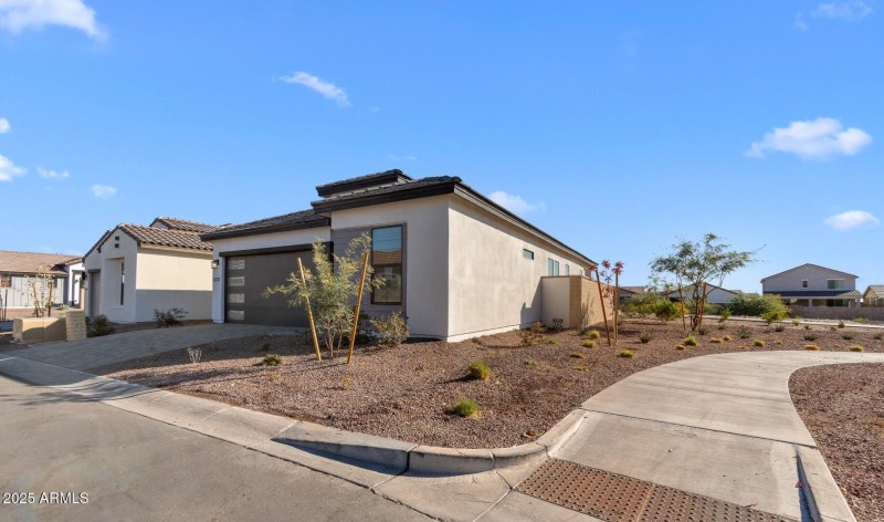 FSVV Villas Lot #7 Front Exterior 2 (Lar