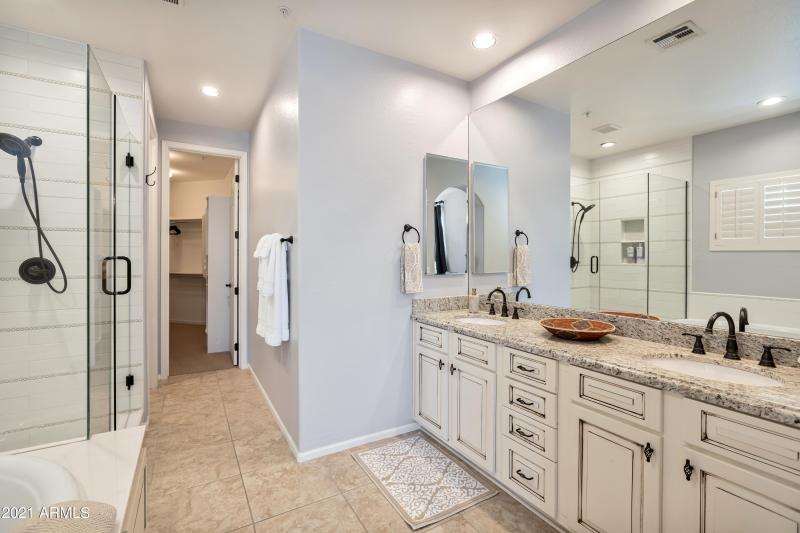 Master Bath double sinks