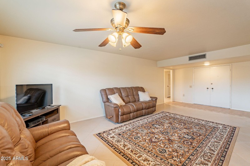 8-web-or-mls-Pineaire-8