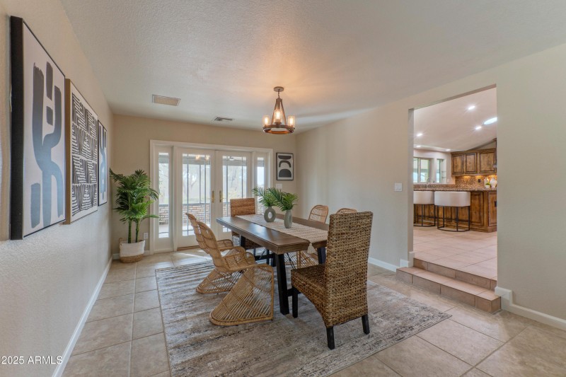 Dining room off kitchen