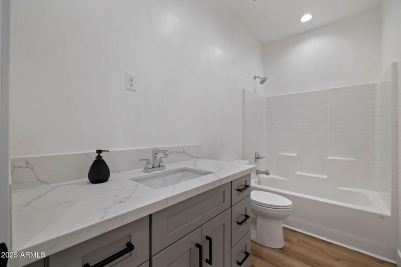 810 South 24th West-SaintJohns-AZ-28