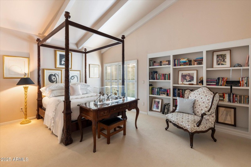 37-Bedroom