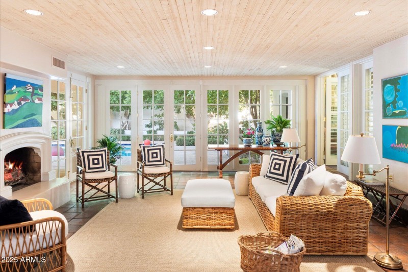 75-Family Room