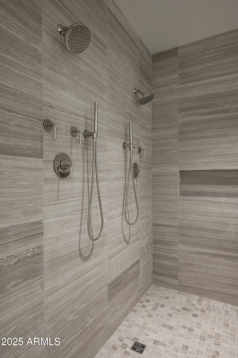 Ascent Phoenician Unit210-28