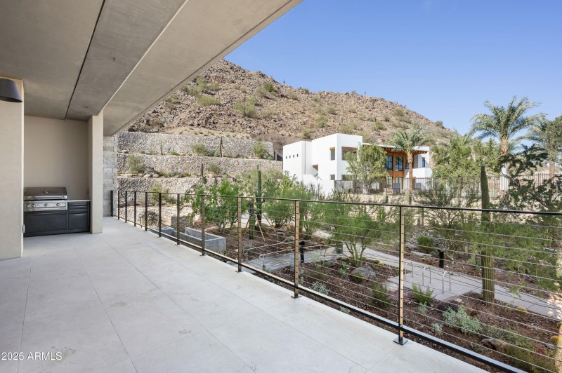 Ascent Phoenician Unit210-36