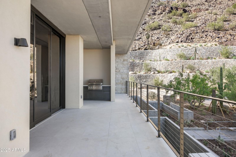 Ascent Phoenician Unit210-37