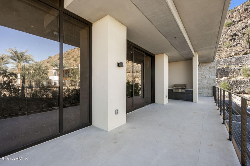 Ascent Phoenician Unit210-38